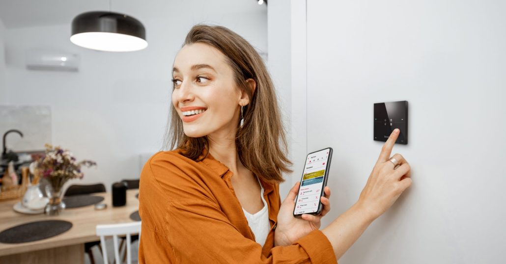 Rozwiązania smart home - poznaj markę GRENTON [źródło: www.grenton.pl]