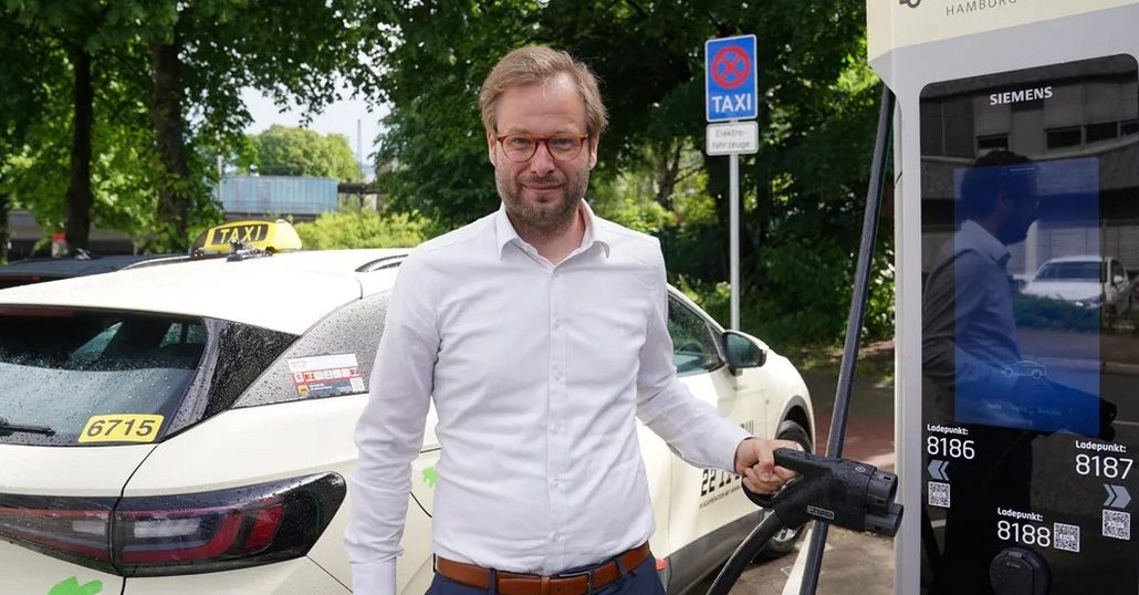 Hamburg z bezemisyjnymi taksówkami