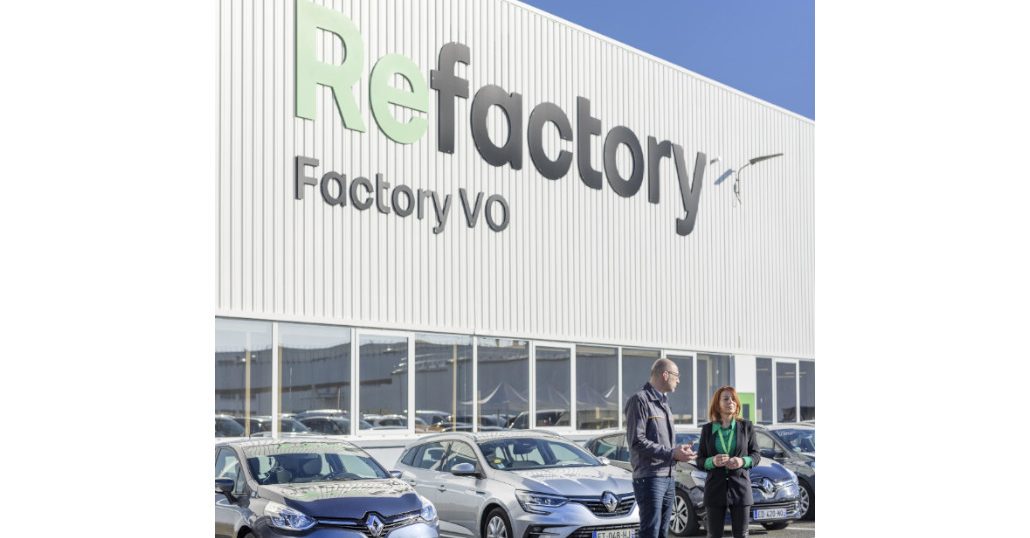 Bezemisyjna mobilność to nie tylko auta elektryczne. Schneider Electric wdraża zieloną technologię w fabryce Grupy Renault