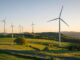 Świat stawia na OZE i deklaruje potrojenie mocy z zielonej energii