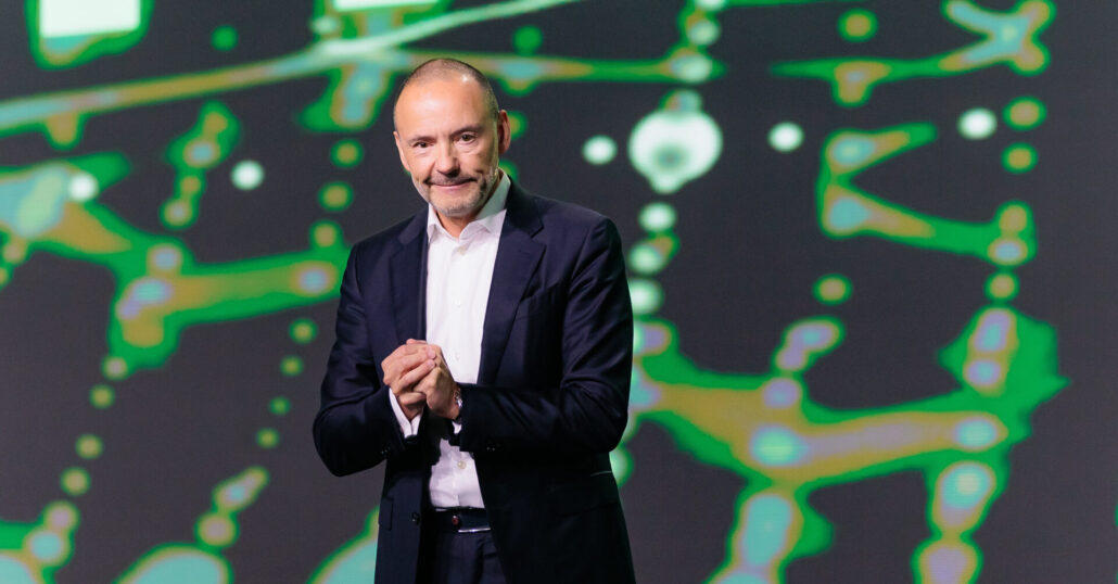 Schneider Electric Innovation Summit. Firma ogłasza nowe współprace i innowacje