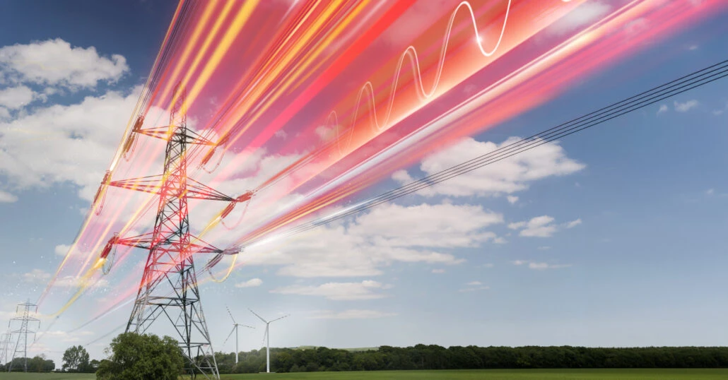 Hitachi Energy wzywa do podjęcia pilnych działań w kierunku wzmocnienia systemów energetycznych i eliminacji zatorów sieciowych