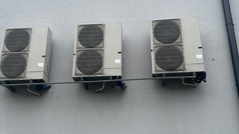 Hybrydowy system ogrzewania – ekologiczne rozwiązania w praktyce