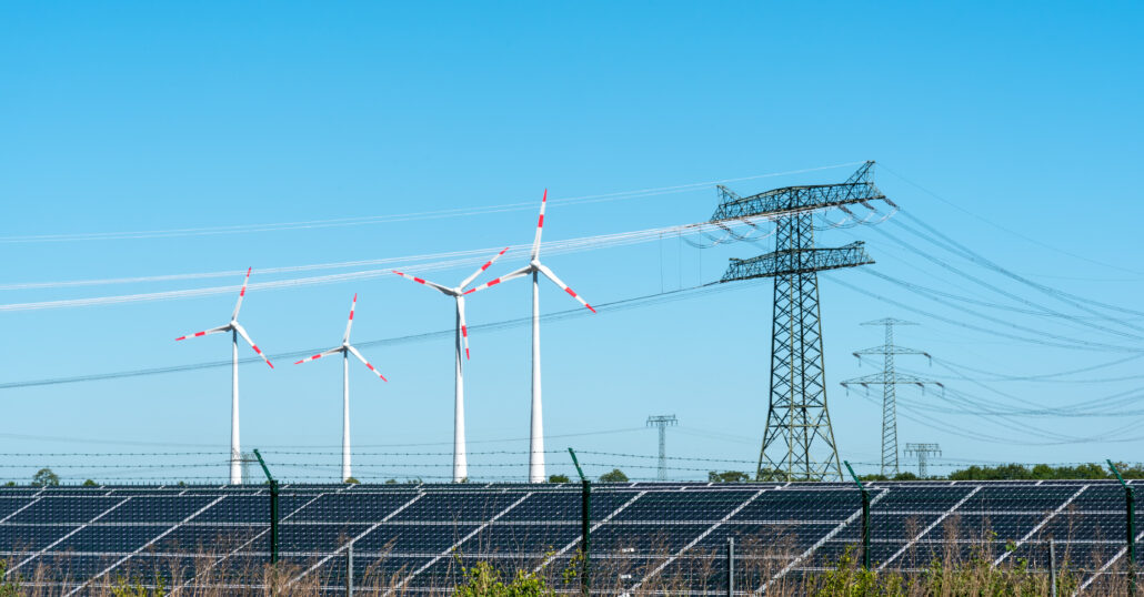 792 mld zł na transformację energetyczną w Polsce do 2030 r. Czy to zbyt ambitny plan?